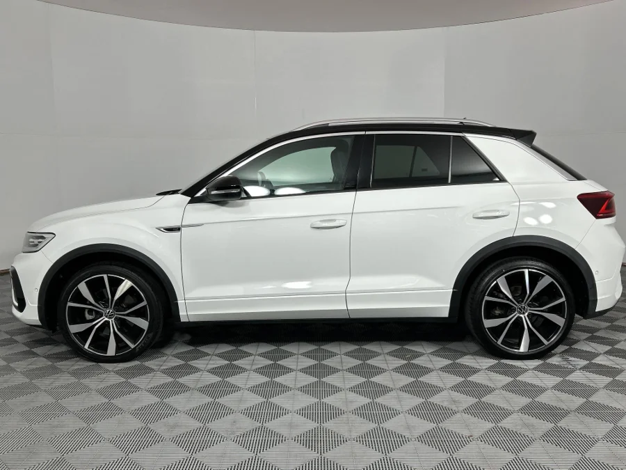 Used 2023 Volkswagen T-Roc 2.0TSI 4Motion R-Line - WeBuyCars Lansdowne
