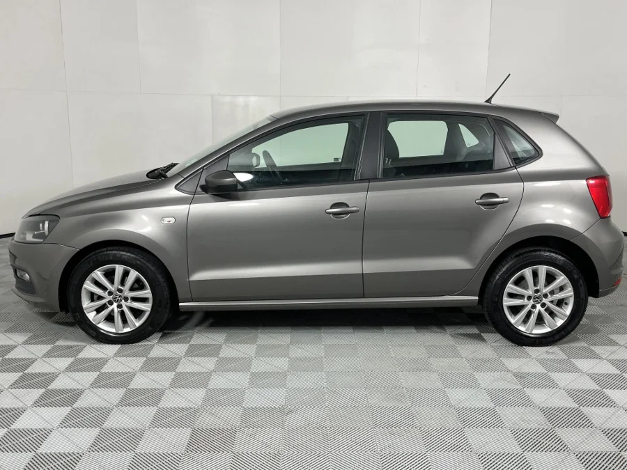 Used 2024 Volkswagen Polo Vivo hatch 1.4 Comfortline - WeBuyCars Gqeberha