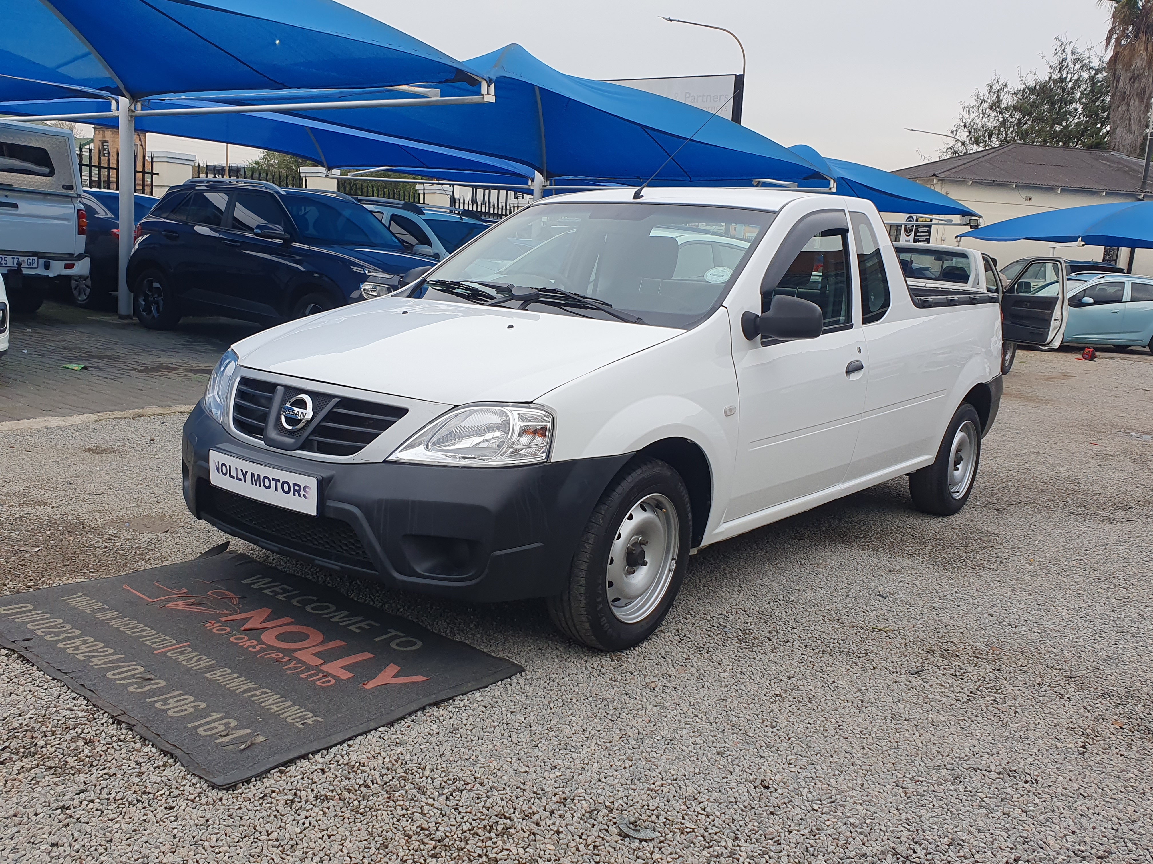 Used 2022 Nissan NP200 1.6i