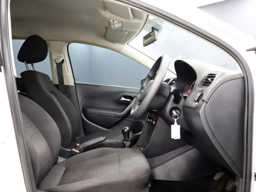 Used 2024 Volkswagen Polo Vivo hatch 1.4 Trendline - ICar Gezina