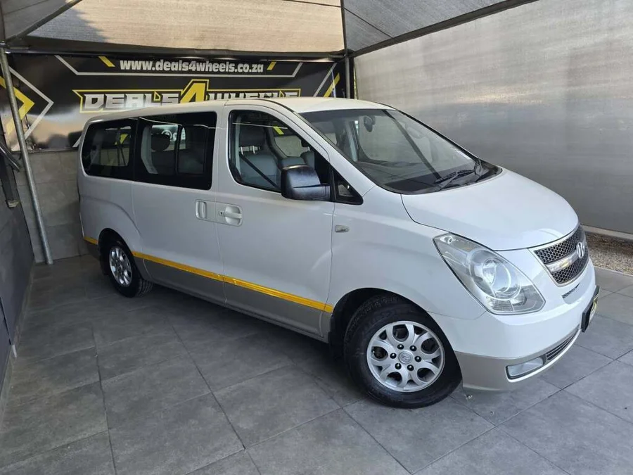 Used 2015 Hyundai H-1 2.5VGTi bus GLS - Deals 4 Wheels