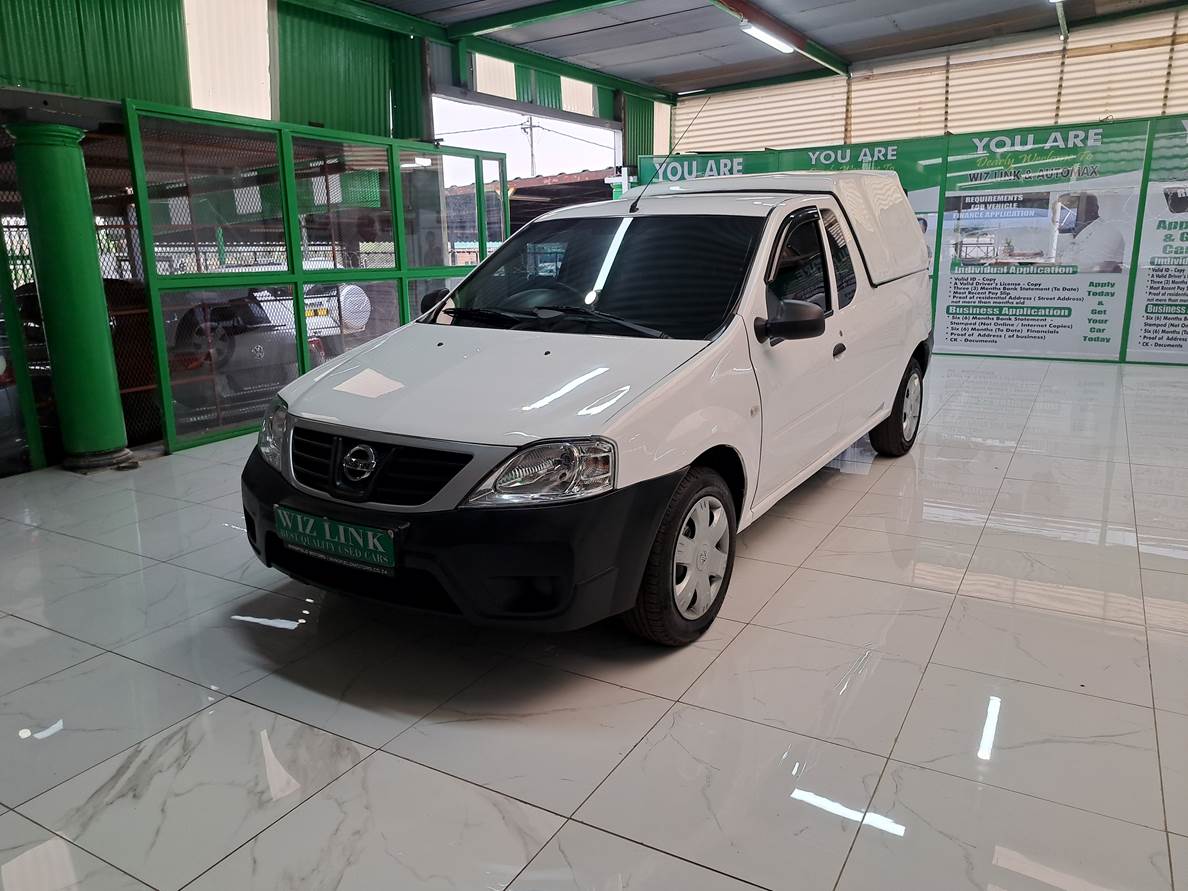 Used 2021 Nissan NP200 1.6i