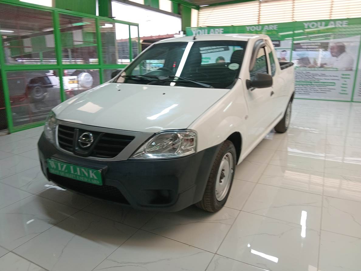 Used 2022 Nissan NP200 1.6i Stealth