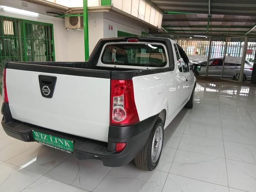 Used 2022 Nissan NP200 1.6i Stealth - Wiz Link Used 2022 Nissan NP200 1.6i Stealth - Wiz Link