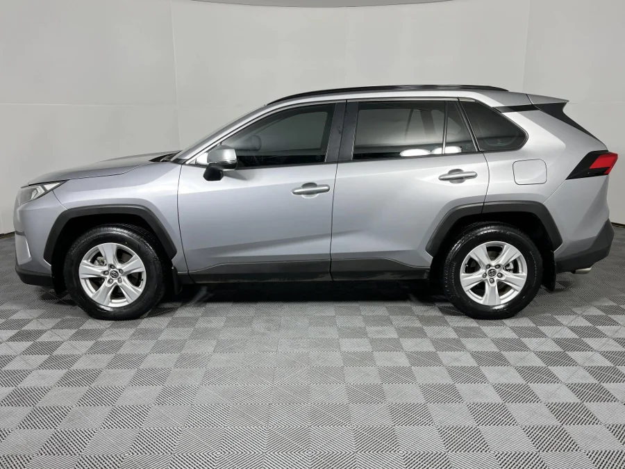 Used 2020 Toyota RAV4 2.0 GX auto - WeBuyCars Montana