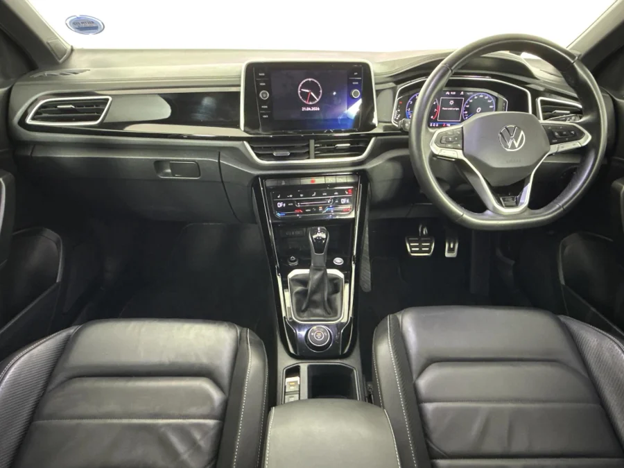 Used 2025 Volkswagen T-Roc 2.0TSI 4Motion R-Line - WeBuyCars Montana