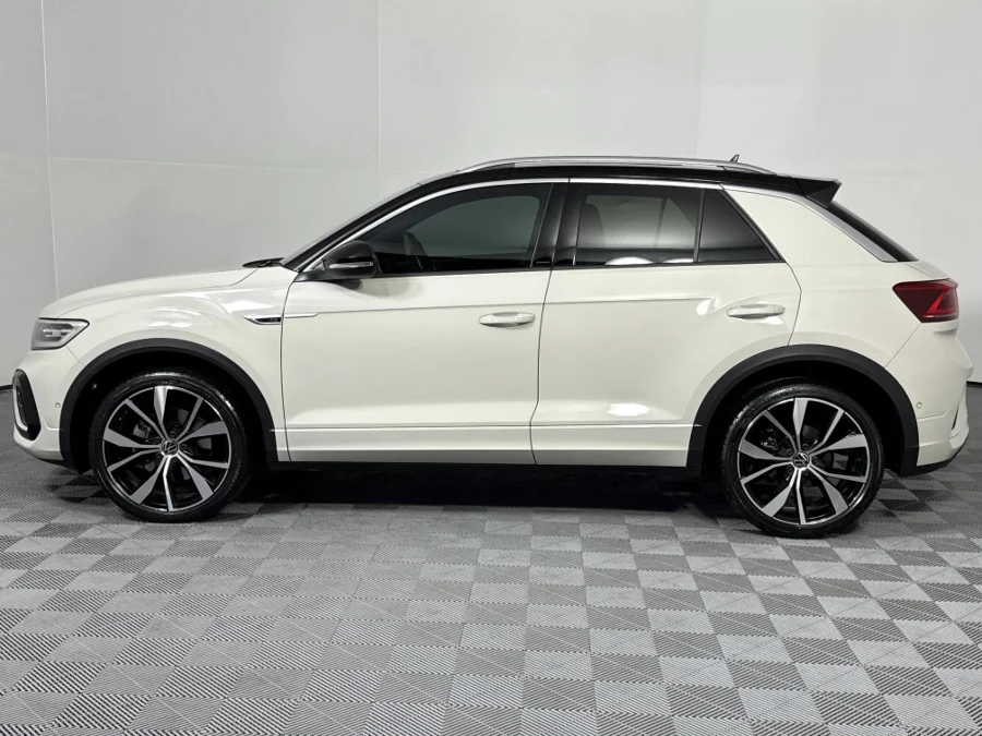 Used 2025 Volkswagen T-Roc 2.0TSI 4Motion R-Line - WeBuyCars Montana