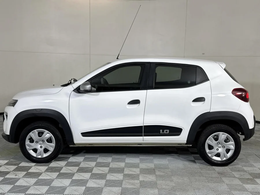 Used 2023 Renault Kwid 1.0 Ultra - WeBuyCars Midstream