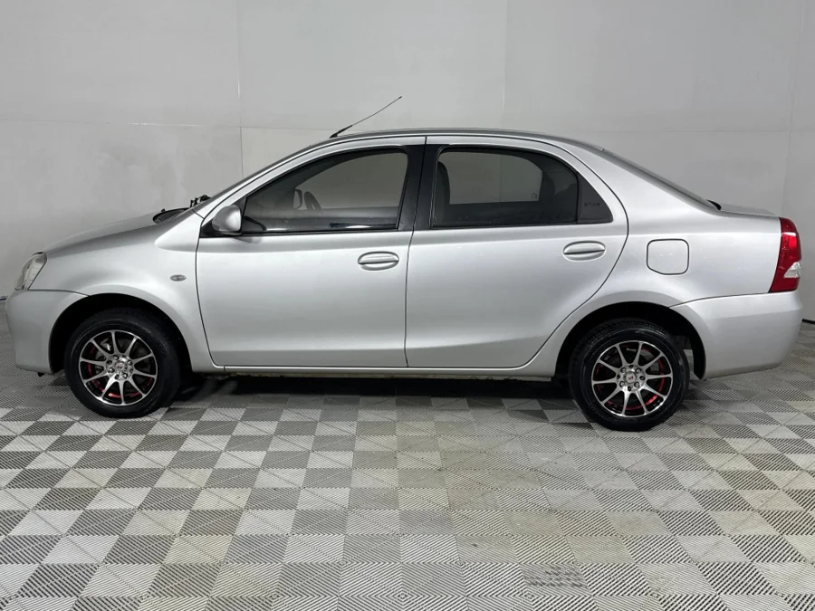 Used 2013 Toyota Etios sedan 1.5 Sprint - WeBuyCars Germiston