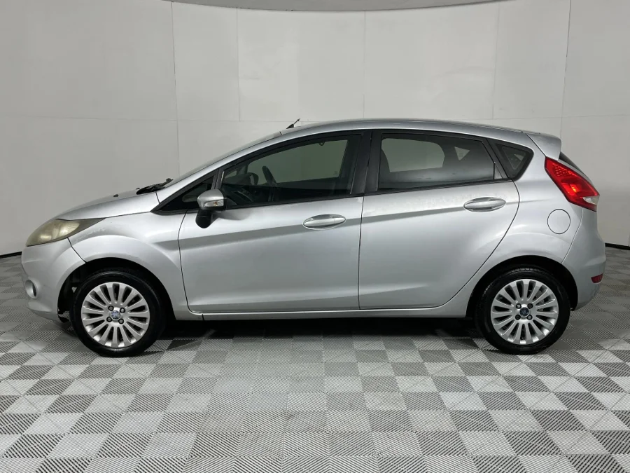 Used 2011 Ford Fiesta 5-door 1.4 Trend - WeBuyCars Gqeberha