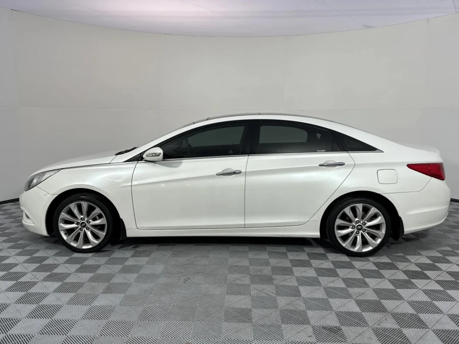 Used 2012 Hyundai Sonata 2.4 Executive - WeBuyCars Germiston