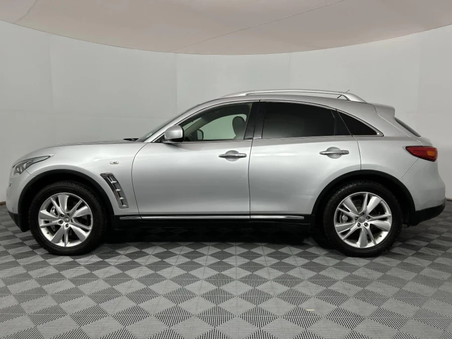 Used 2012 Infiniti QX70 3.0d GT - WeBuyCars Lansdowne