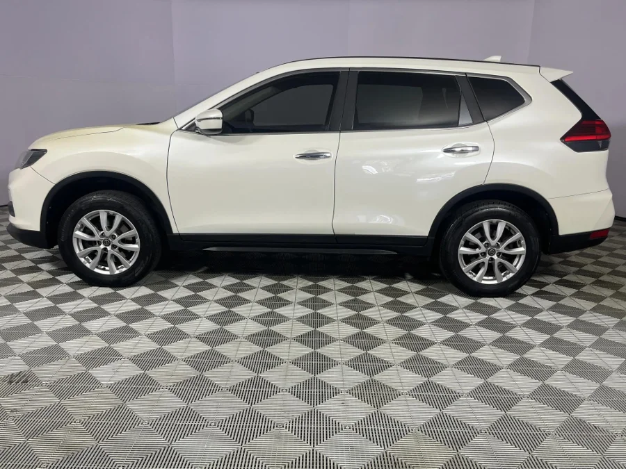 Used 2019 Nissan X-Trail 2.0 Visia - WeBuyCars Durban