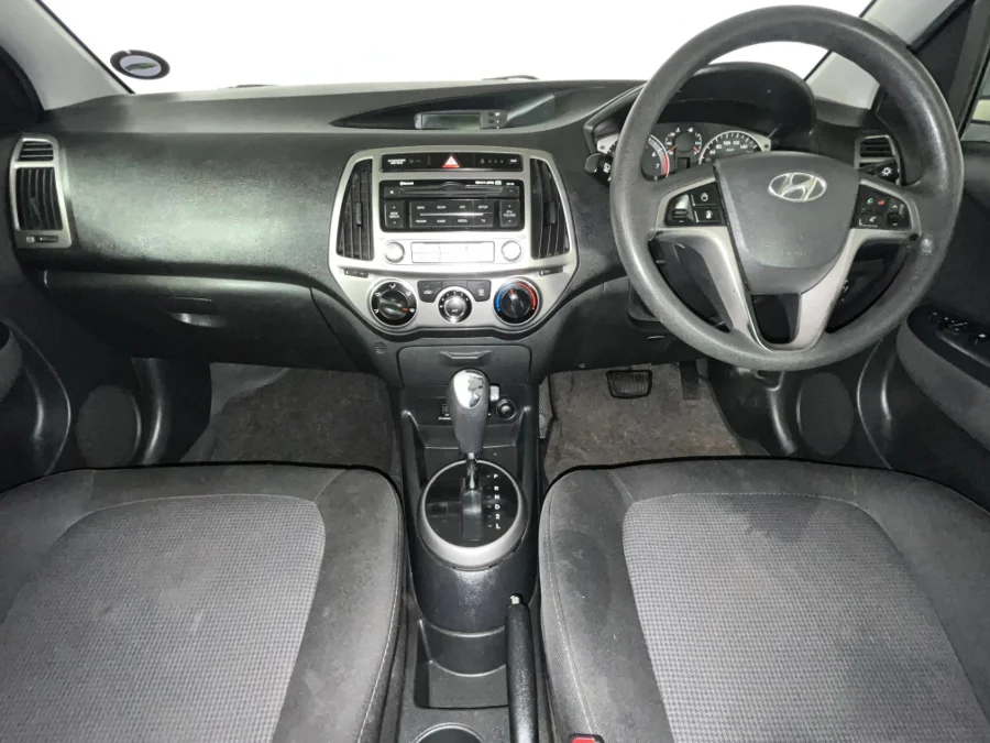 Used 2013 Hyundai i20 1.4 Fluid auto - WeBuyCars Durban