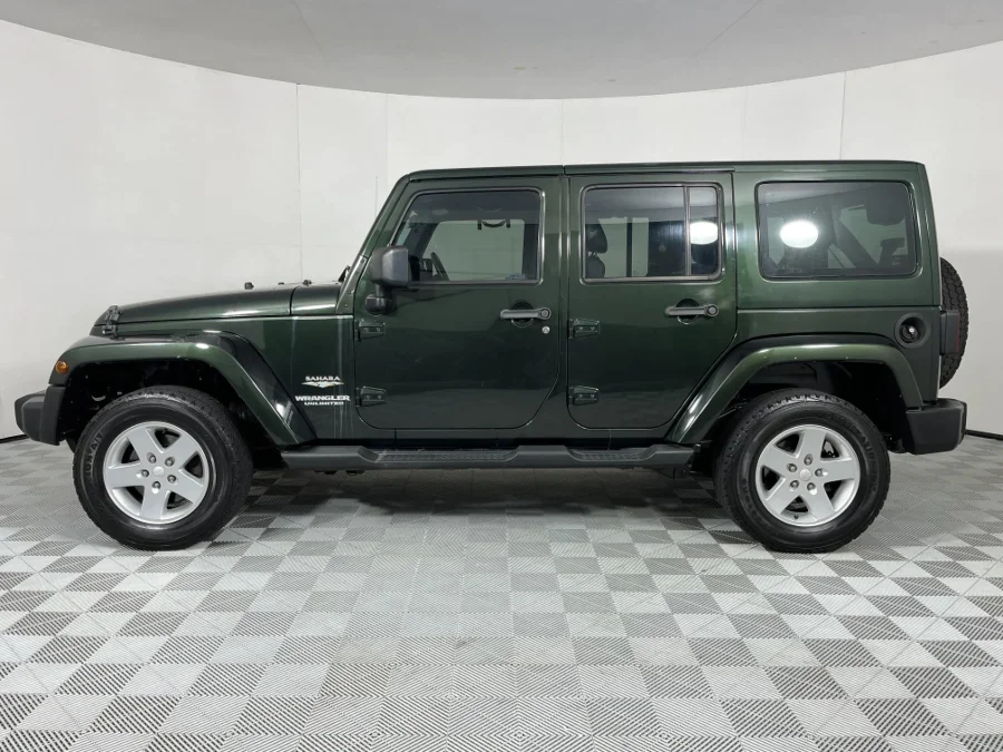 Used 2011 Jeep Wrangler Unlimited 3.8L Sahara - WeBuyCars JHB South
