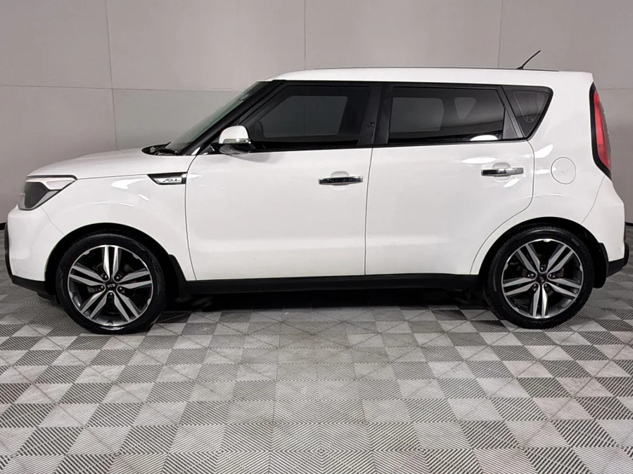 Used 2017 Kia Soul 1.6 Start - WeBuycars East London
