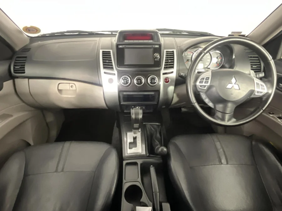 Used 2016 Mitsubishi Pajero Sport 2.5DI-D 4x4 Shogun auto - WeBuyCars Lansdowne