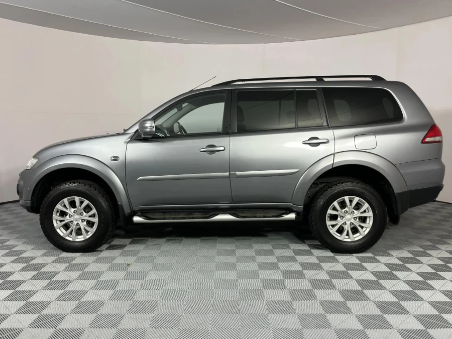 Used 2016 Mitsubishi Pajero Sport 2.5DI-D 4x4 Shogun auto - WeBuyCars Lansdowne