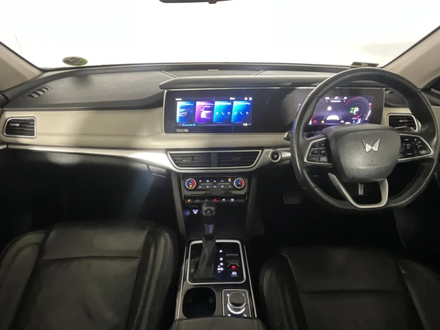 Used 2023 Mahindra XUV700 2.0T AX7 - WeBuyCars Silverlakes