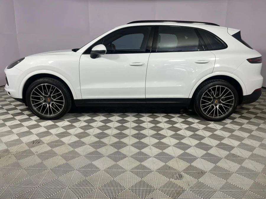 Used 2019 Porsche Cayenne - WeBuyCars Midstream