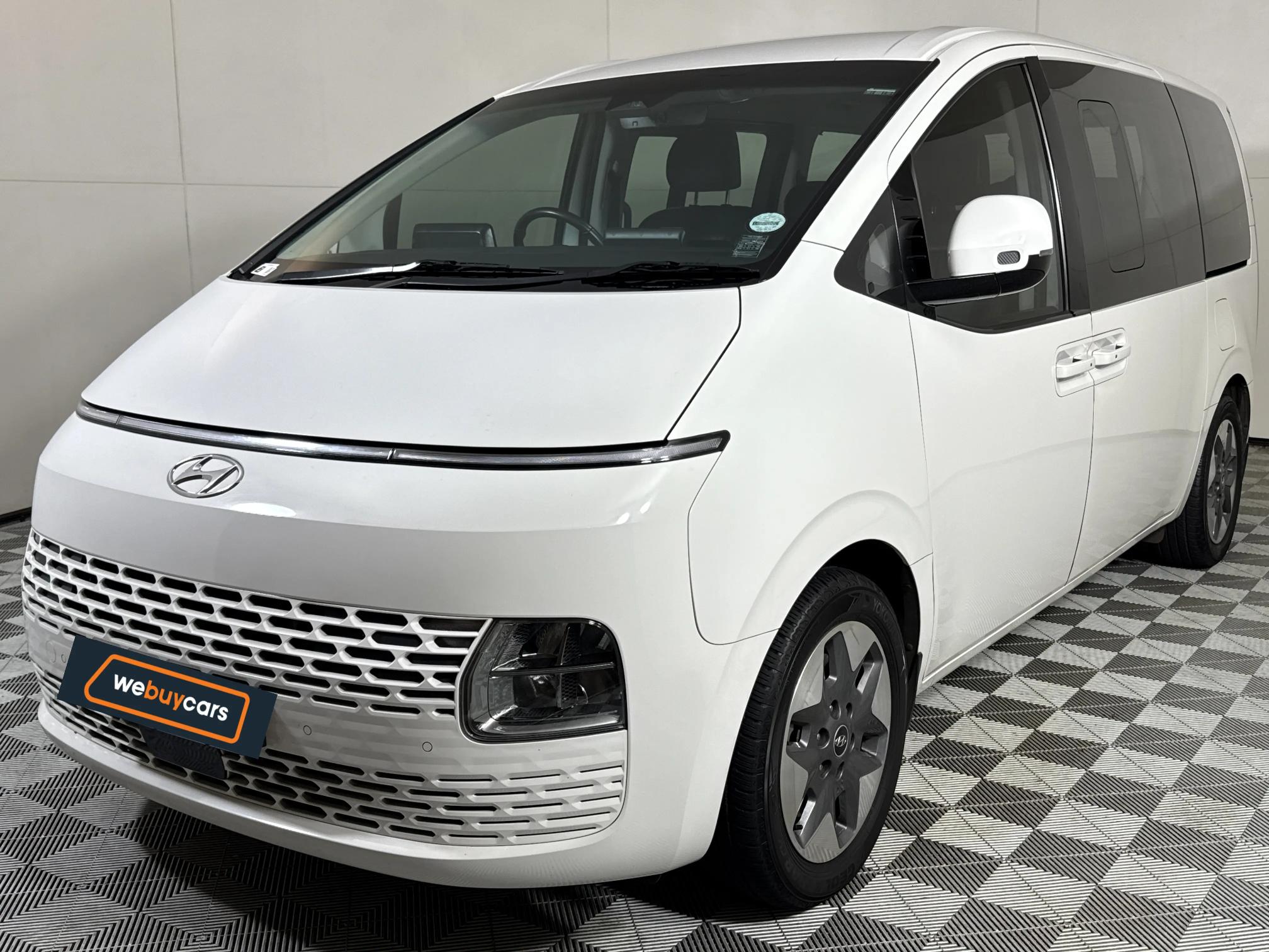 Used 2022 Hyundai Staria 2.2D Elite