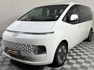 Used 2022 Hyundai Staria 2.2D Elite