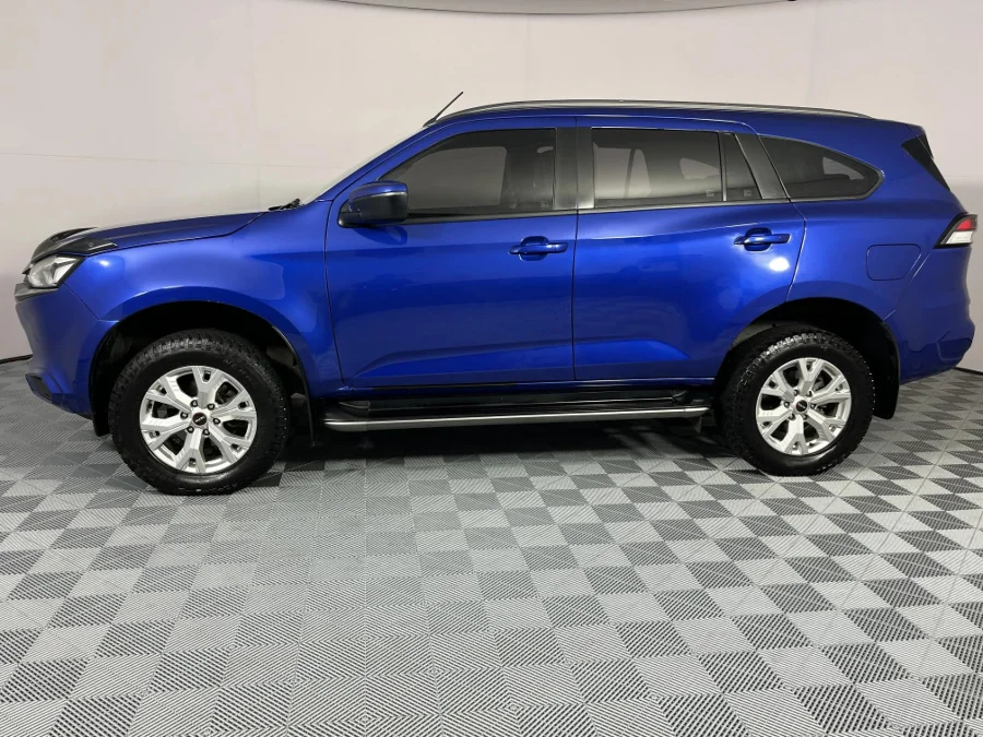 Used 2023 Isuzu mu-X 3.0TD LS 4x4 - WeBuyCars Lansdowne