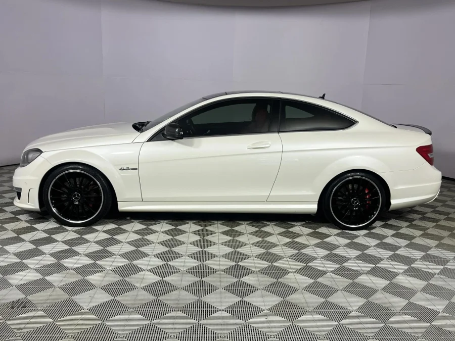 Used 2013 Mercedes-Benz C-Class C63 AMG coupe Performance - WeBuyCars Montana