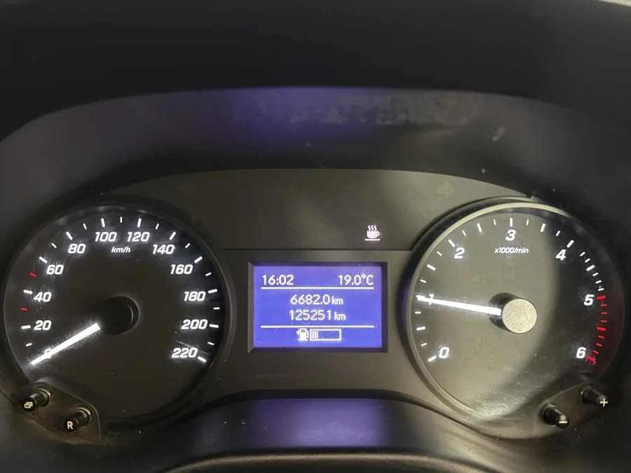 Used 2022 Mercedes-Benz Vito 111 CDI panel van - WeBuyCars JHB South