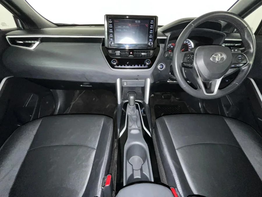 Used 2023 Toyota Corolla Cross 1.8 XS - WeBuyCars Durban