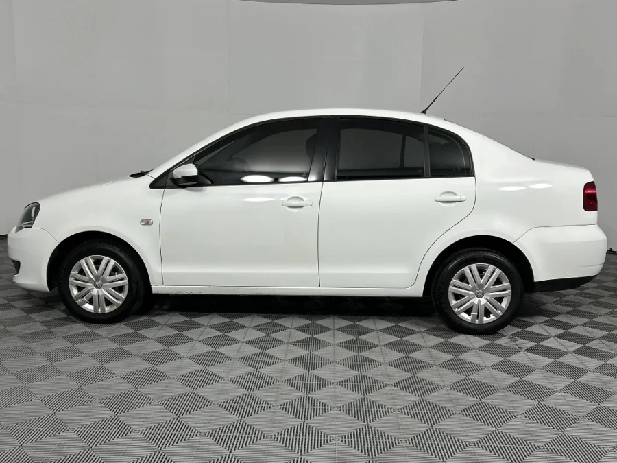 Used 2015 Volkswagen Polo Vivo sedan 1.4 Trendline - WeBuyCars Richmond