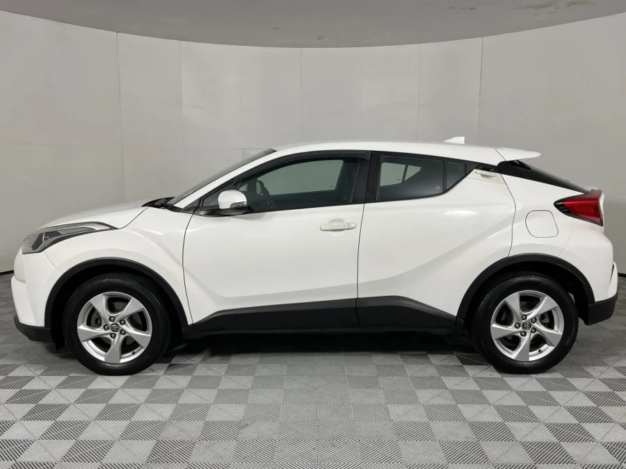 Used 2017 Toyota C-HR 1.2T Plus manual - WeBuyCars Gqeberha