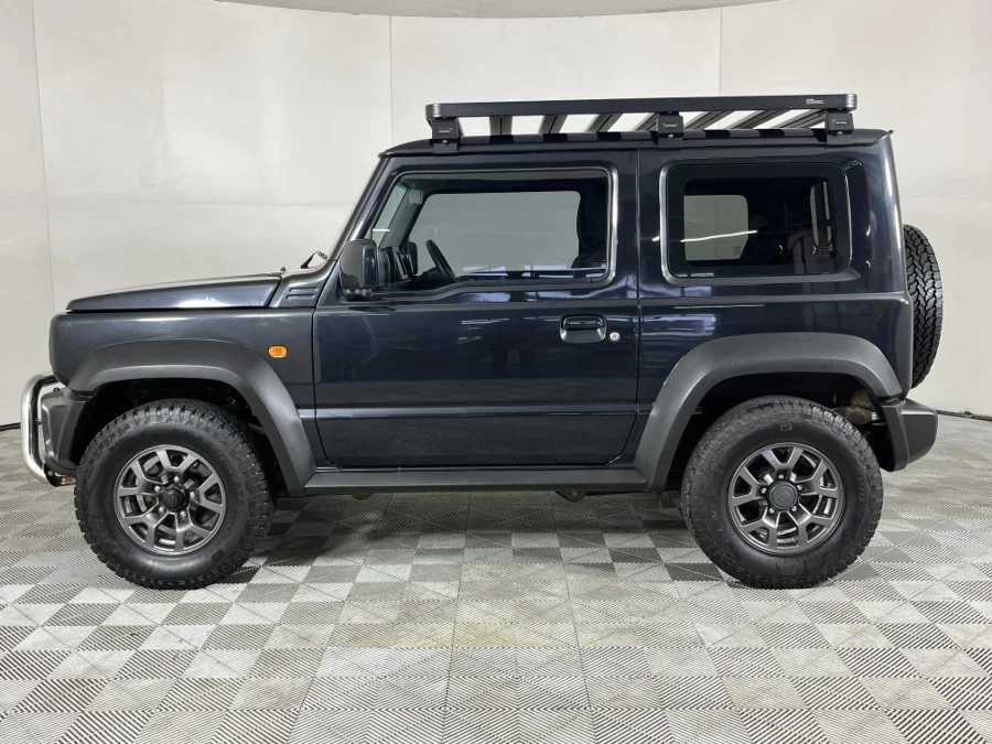 Used 2020 Suzuki Jimny 1.5 GLX AllGrip 3-door manual - WeBuyCars The Dome