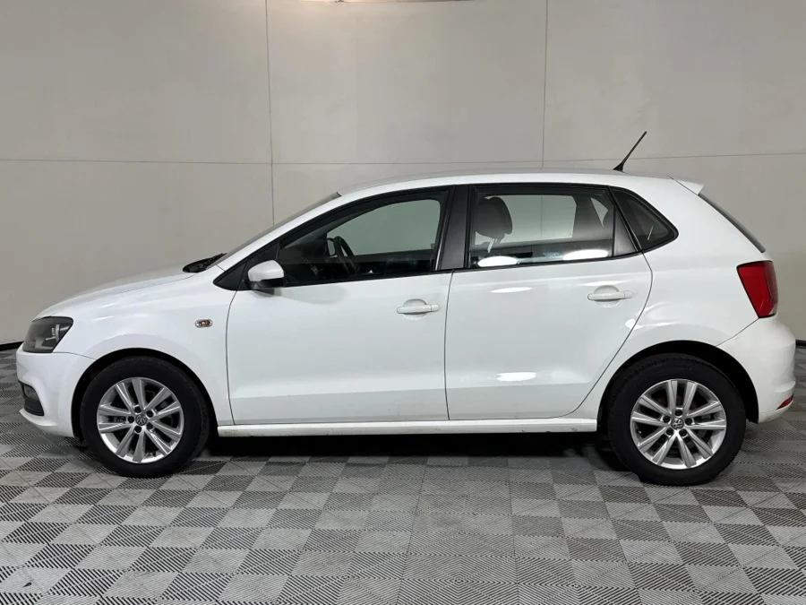 Used 2019 Volkswagen Polo Vivo hatch 1.4 Comfortline - WeBuyCars Silverlakes
