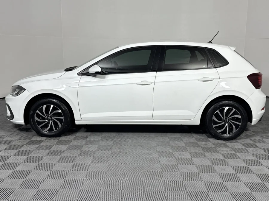 Used 2023 Volkswagen Polo hatch 1.0TSI Life manual - WeBuyCars Montana