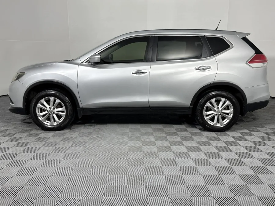 Used 2015 Nissan X-Trail 2.0 XE - WeBuyCars Montana