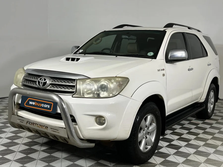 Used 2011 Toyota Fortuner 3.0D-4D - WeBuyCars Silverlakes Used 2011 Toyota Fortuner 3.0D-4D - WeBuyCars Silverlakes
