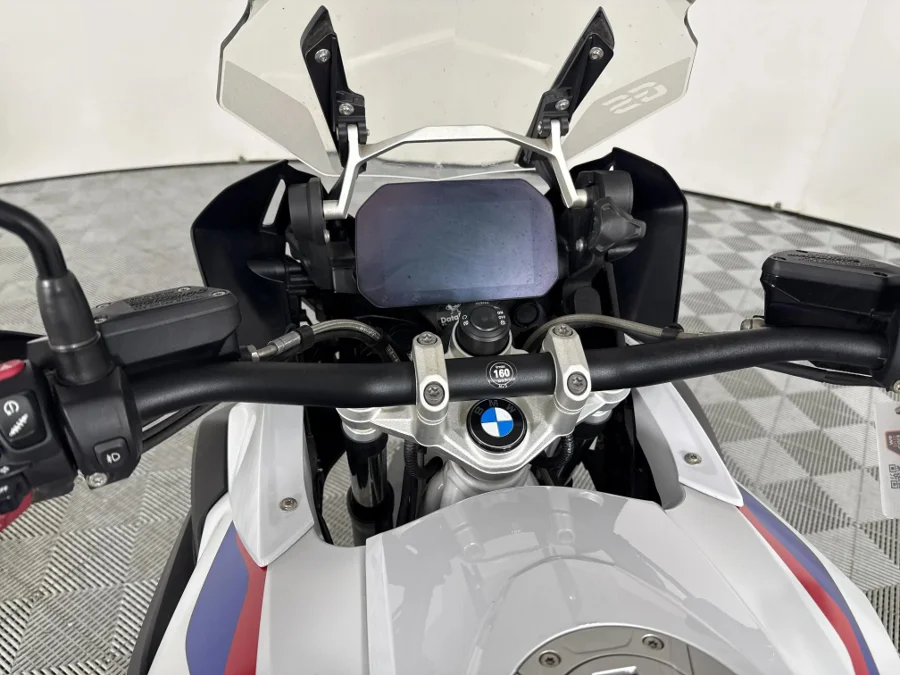 Used 2022 BMW R Series R 1250 GS MU Style Rallye - WeBuyCars The Dome Used 2022 BMW R Series R 1250 GS MU Style Rallye - WeBuyCars The Dome