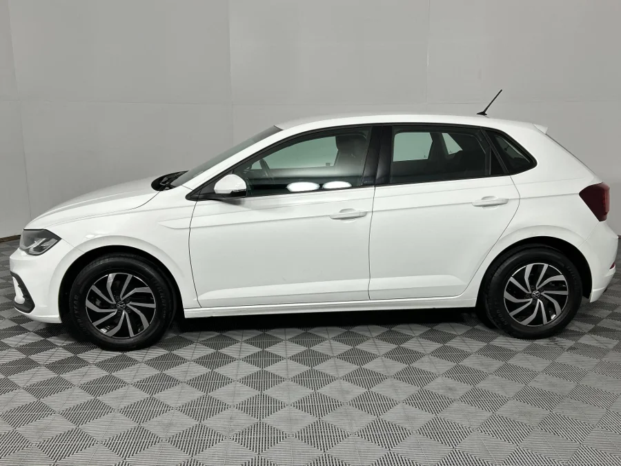 Used 2023 Volkswagen Polo hatch 1.0TSI Life auto - WeBuyCars Lansdowne