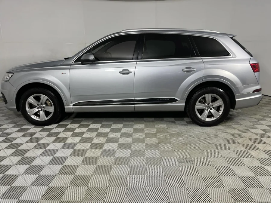 Used 2016 Audi Q7 45TDI quattro - WeBuyCars Silverlakes Used 2016 Audi Q7 45TDI quattro - WeBuyCars Silverlakes