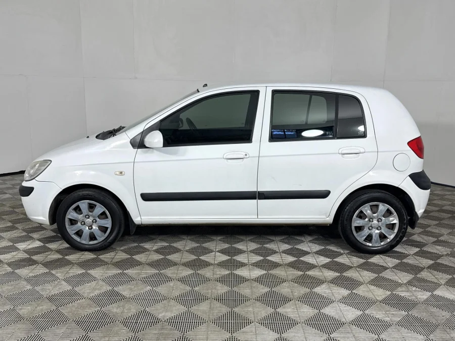 Used 2010 Hyundai Getz 1.4 GL high-spec - WeBuyCars George