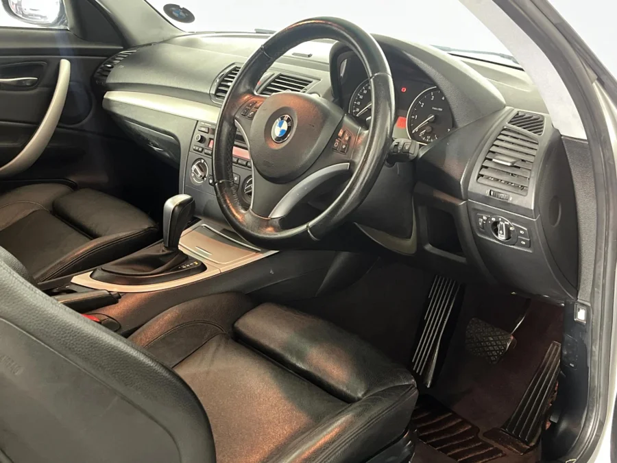 Used 2011 BMW 1 Series 125i coupe auto - WeBuyCars Germiston
