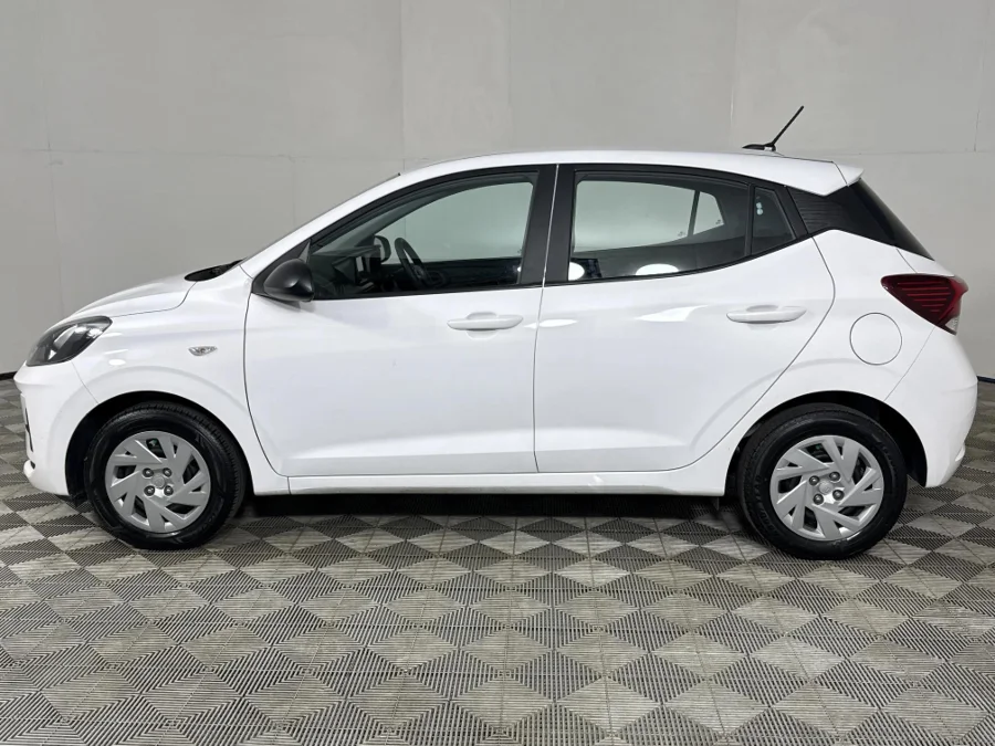 Used 2024 Hyundai Grand i10 1.0 Premium hatch - WeBuyCars George
