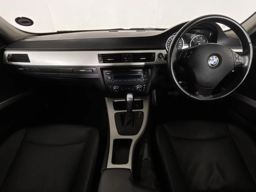 Used 2010 BMW 3 Series 320i auto - WeBuyCars The Dome