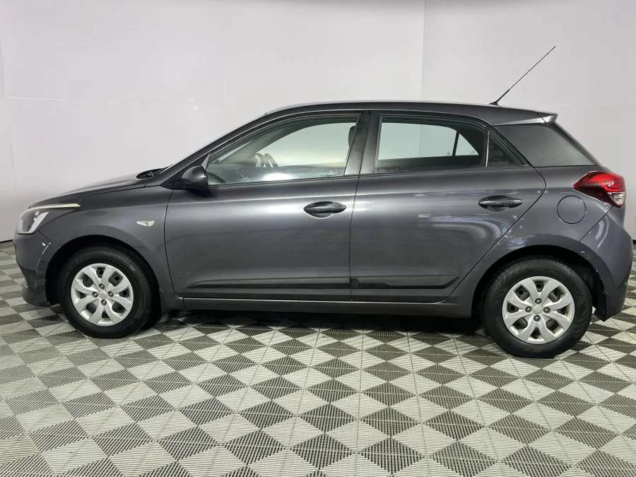 Used 2016 Hyundai i20 1.2 Motion - WeBuyCars Durban