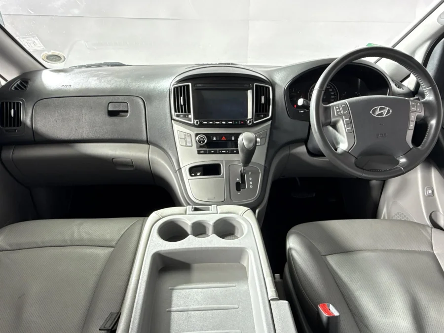 Used 2021 Hyundai H-1 2.5VGTi bus Elite 9-seater - WeBuyCars Rustenburg