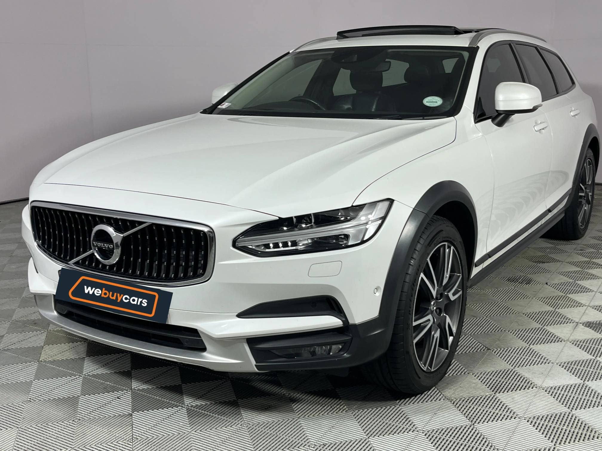 Used 2018 Volvo V90 Cross Country D4 AWD Inscription