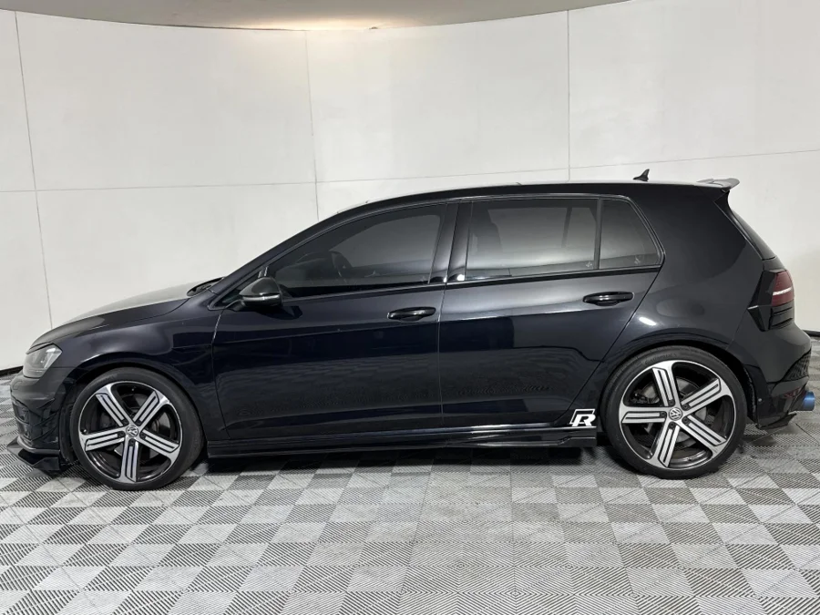 Used 2016 Volkswagen Golf R auto - WeBuyCars Midstream