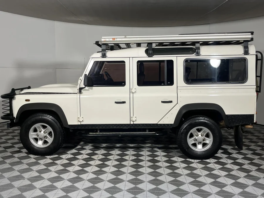 Used 2010 Land Rover Defender 110 TD multi-purpose - WeBuyCars Germiston