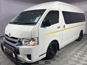 Used 2017 Toyota Quantum 2.5D-4D GL 14-seater bus
